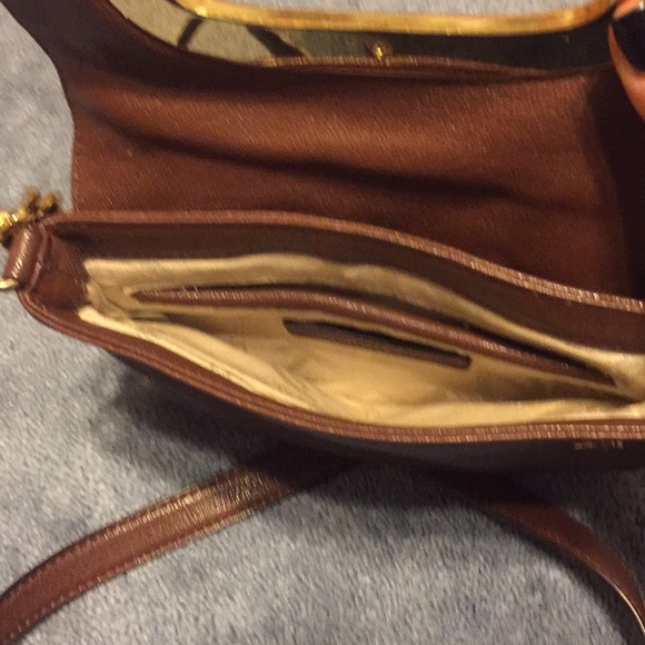 Michael Kors Crossbody - Picture 5 of 6